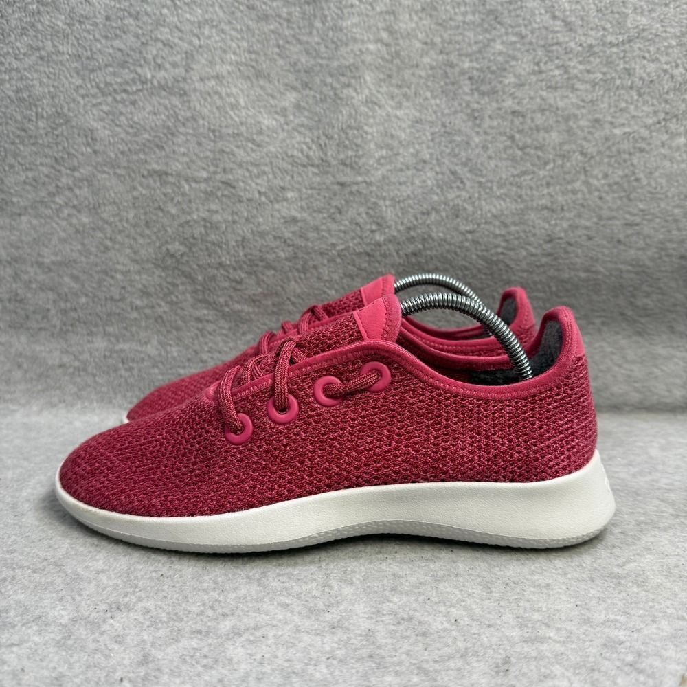 Allbirds Tree Runners Women's Pink White Size 7 Athletic Shoes Everyday Sneakers